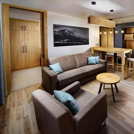 Διαμέρισμα Aplend Monte Mory *